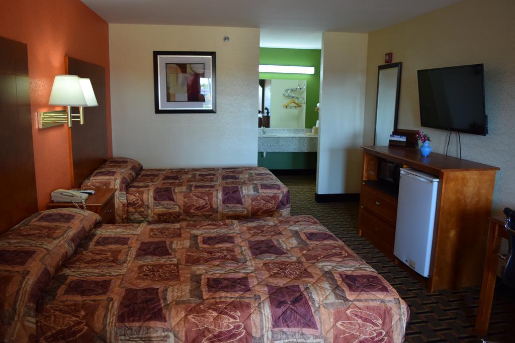דאגלסוויל Royal Inn & Suites מראה חיצוני תמונה